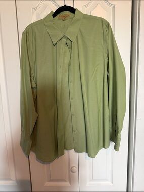 Light Green women’s Dress Shirt